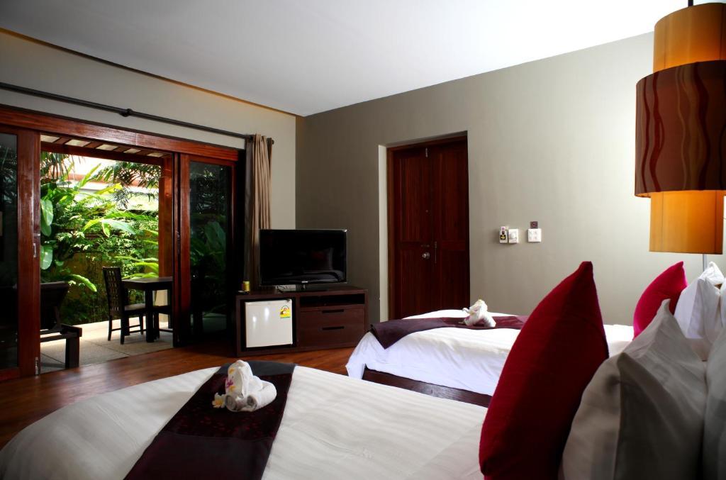 Chongfah Beach Resort Khaolak - Sha Extra Plus Khao Lak Rom bilde